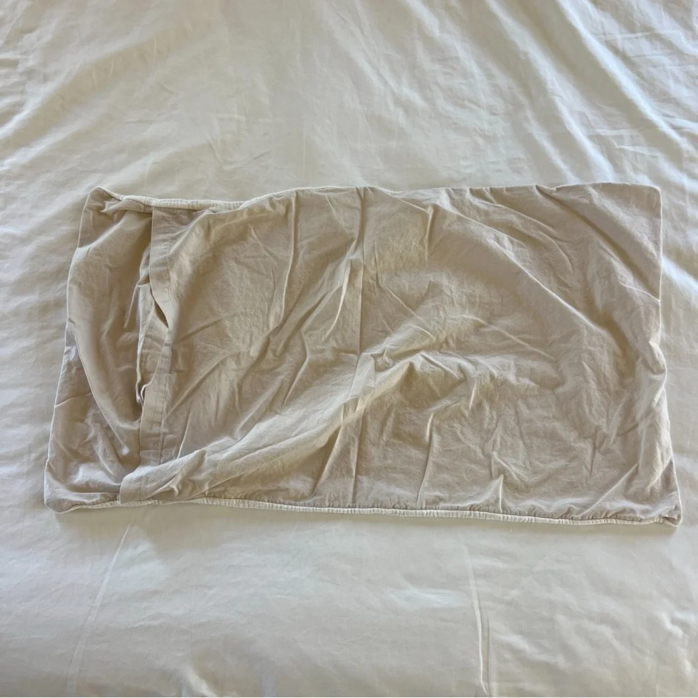 Pottery Barn 100% Cotton White Gauze Ivory Back Envelope Pillow Sham One King